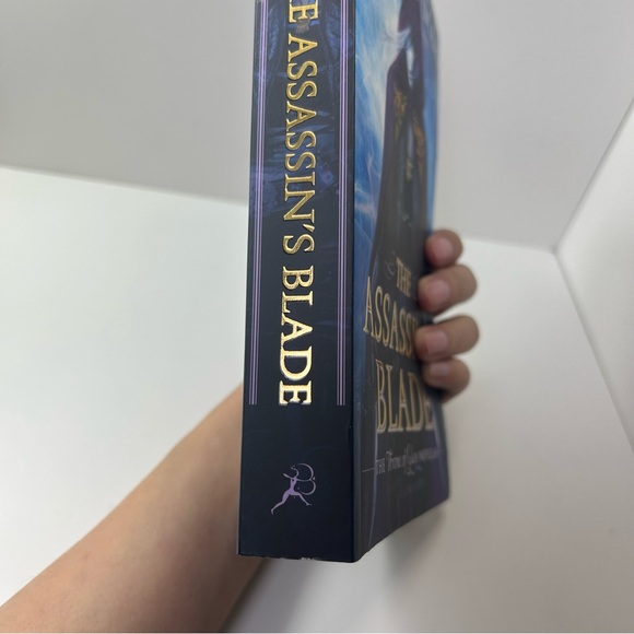 The Assassin's Blade Book by Sarah J. Maas Throne of Glass - Picture 11 of 13